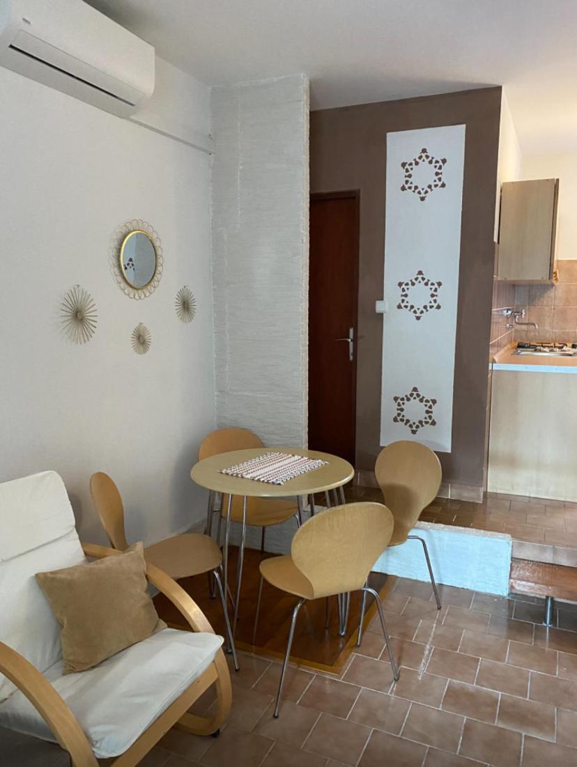 Apartman Ivan Vir Exteriör bild